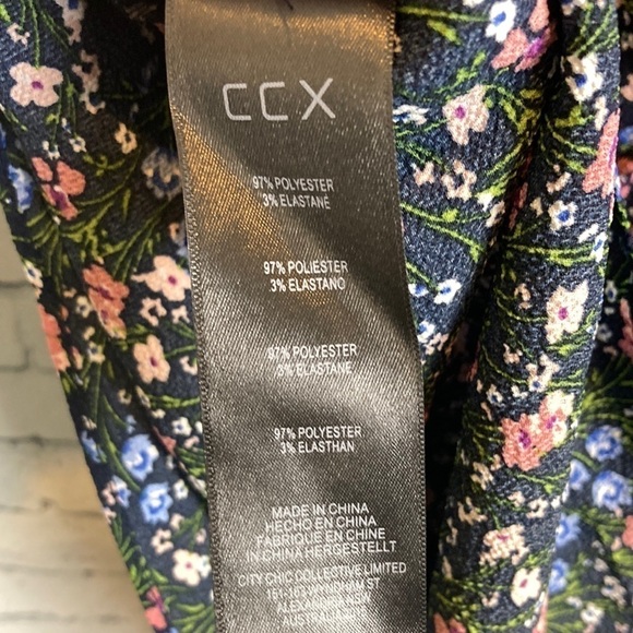 City Chic CCX NWT Meadow Floral Print Blouse Top XXL Dainty Feminine Romantic - Picture 14 of 16